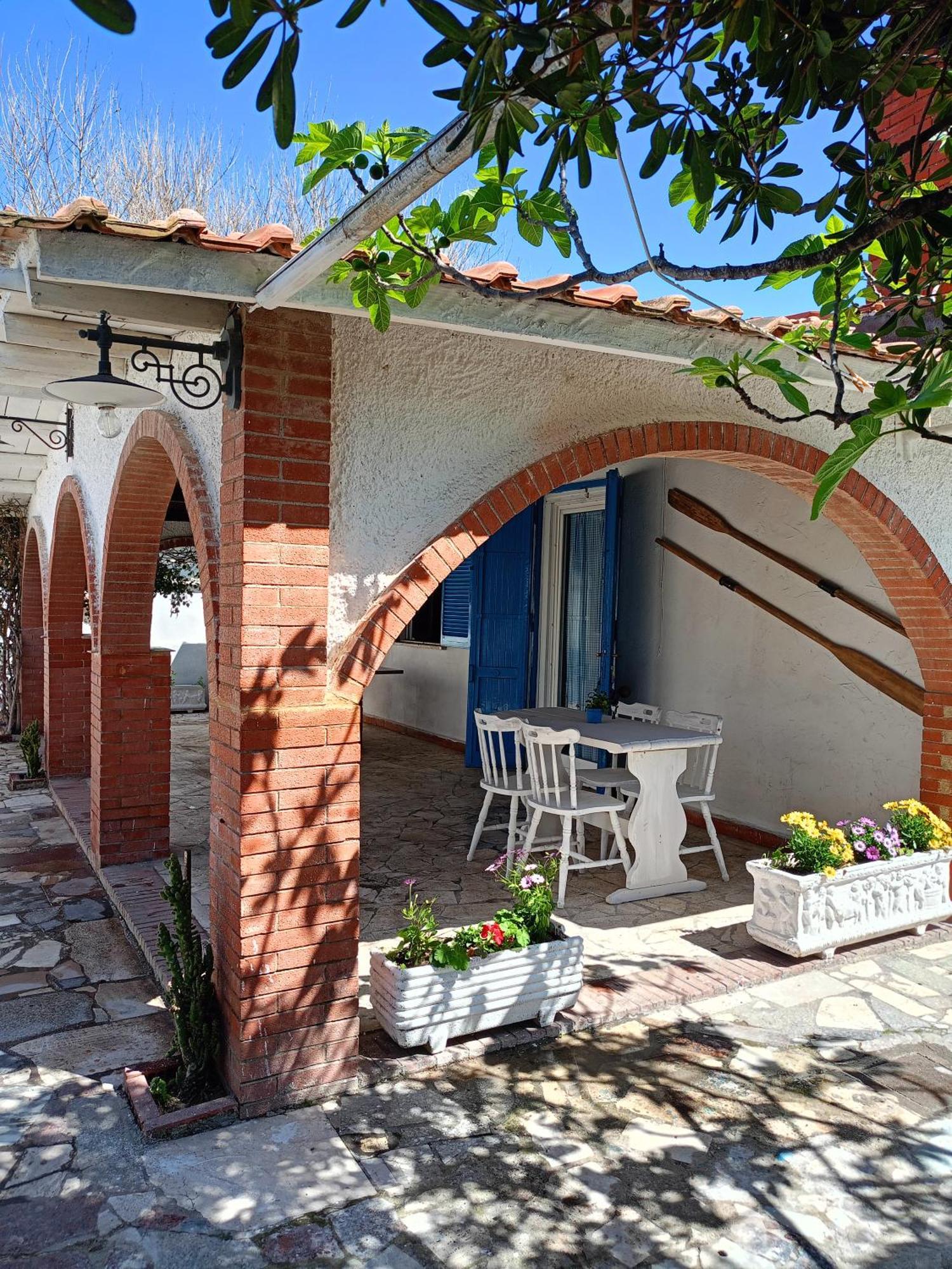 Apartament Blu Angel Lido dei Pini Zewnętrze zdjęcie